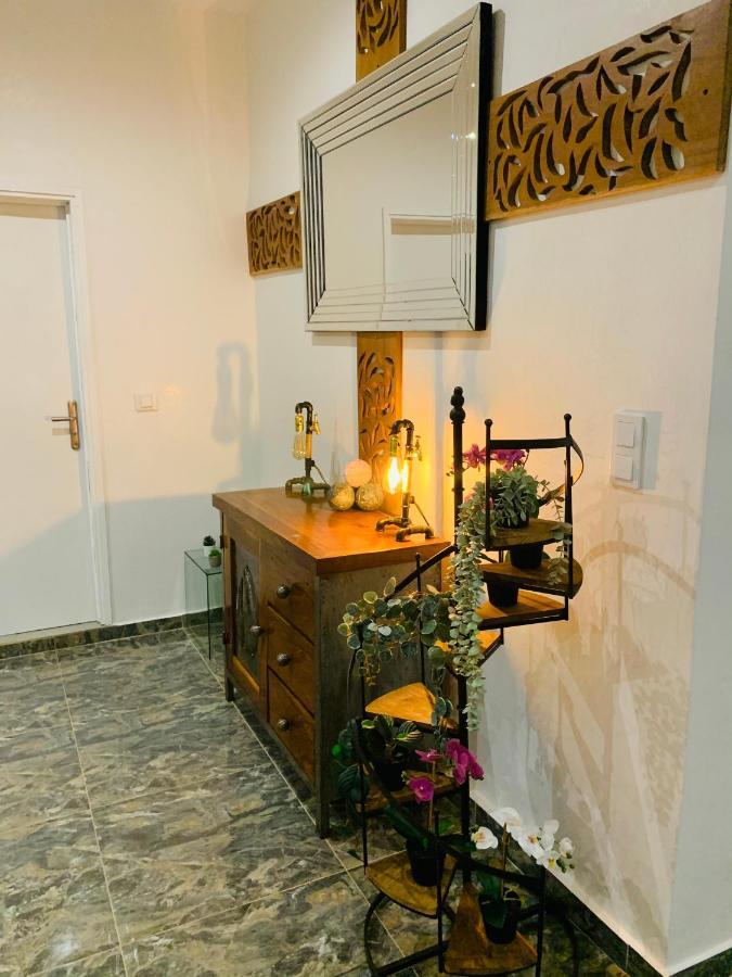 Le Diamant Noir Hotel Nguékokh Екстериор снимка